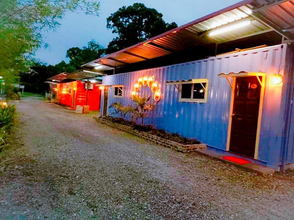 5 Stone Cabin Chalet Taiping Esterno foto