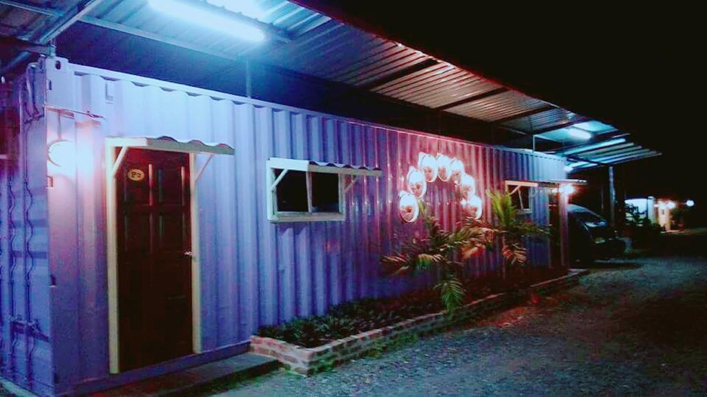 5 Stone Cabin Chalet Taiping Esterno foto